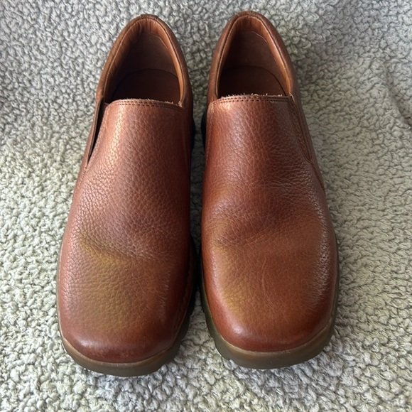 NWOT COLE HAAN Brown Comfort Leather Slip On Casual Loafers - Picture 1 of 13